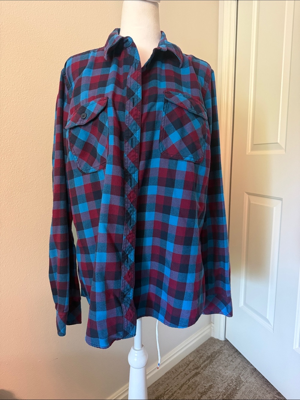 Duluth Trading Co flannel Plaid Shirt in Teal and Burgundy